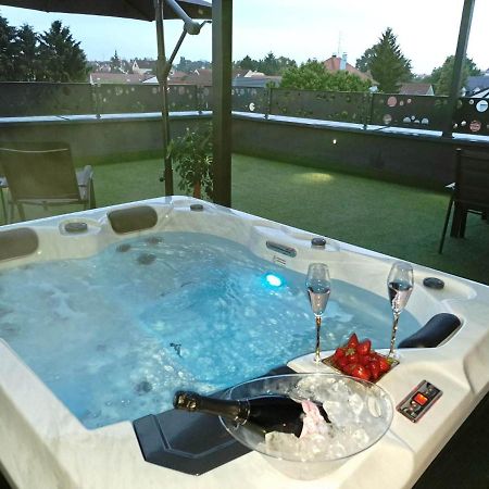 Arcobaleno Apartments & Rooms Varazdin Exterior photo